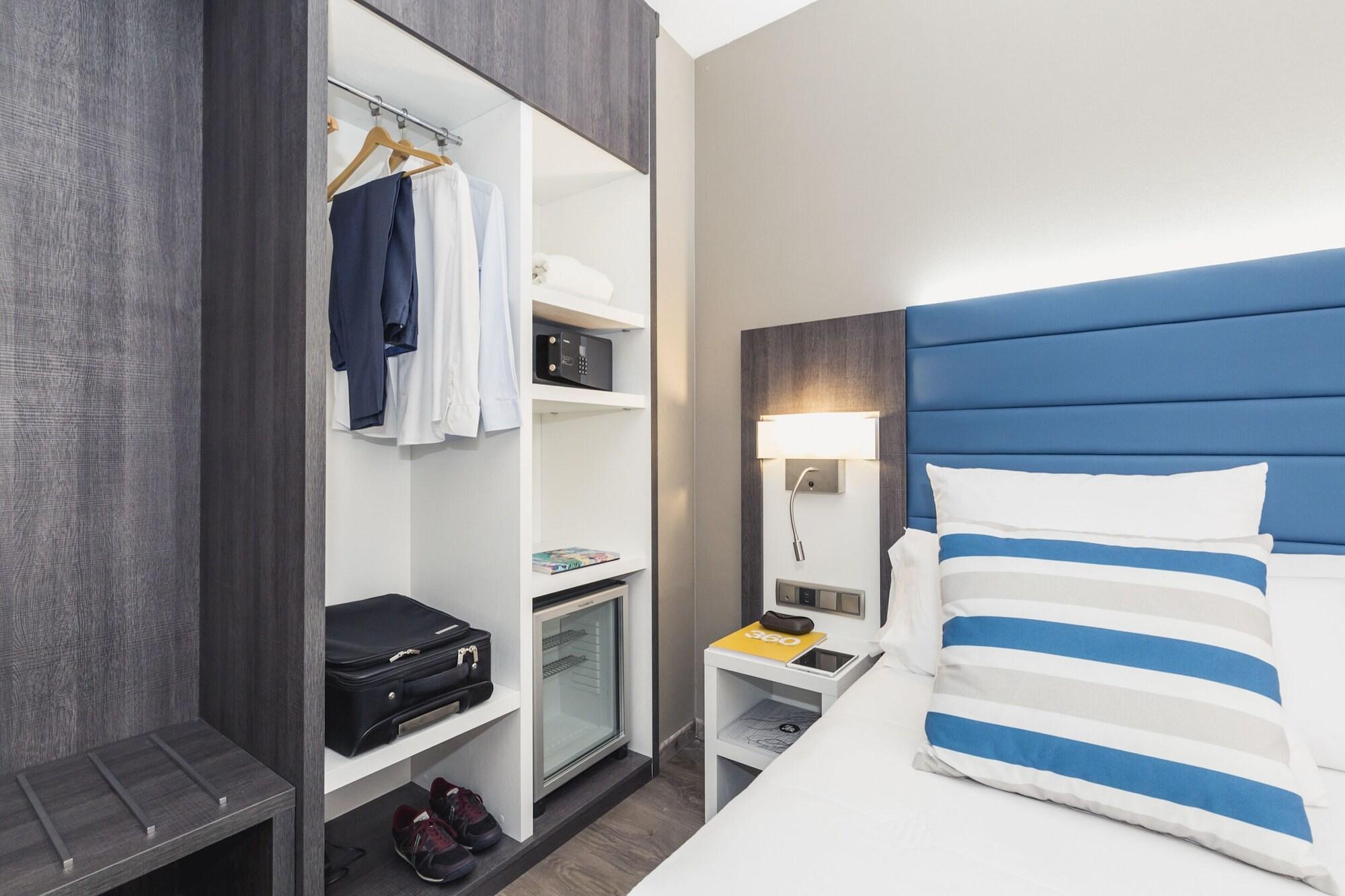 Hotel Ronda Lesseps Barcelona Ngoại thất bức ảnh