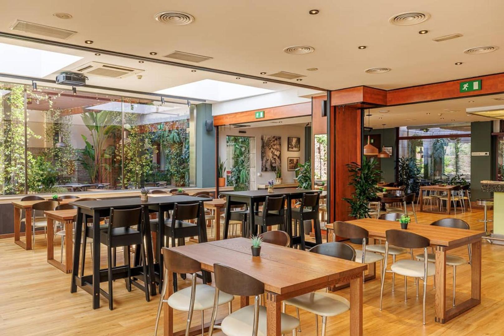 Hotel Ronda Lesseps Barcelona Ngoại thất bức ảnh