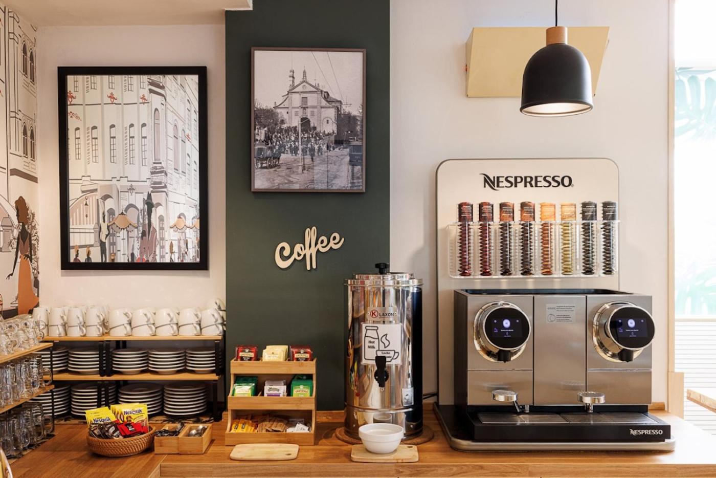 Hotel Ronda Lesseps Barcelona Ngoại thất bức ảnh