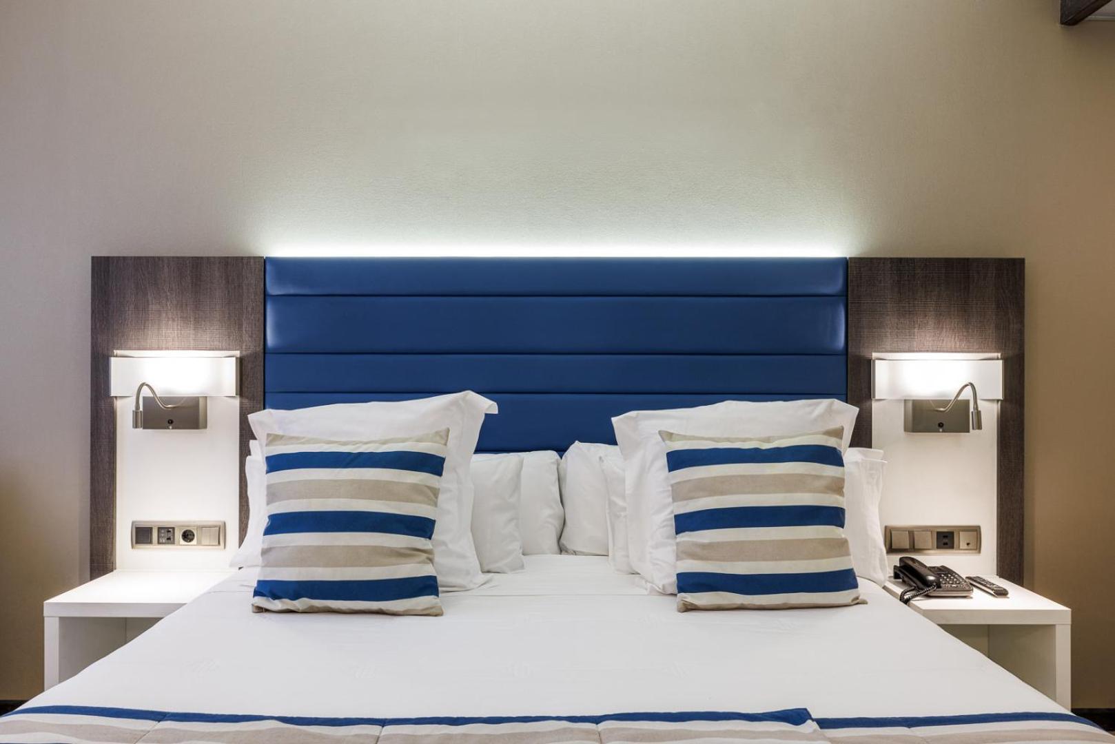 Hotel Ronda Lesseps Barcelona Phòng bức ảnh